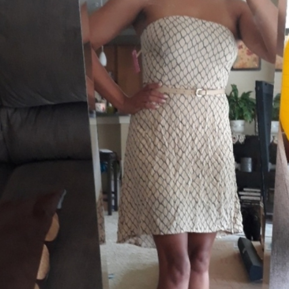 Patterned tan dress NWT